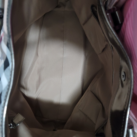 Black Leather Crossbody Bag - Picture 7 of 7